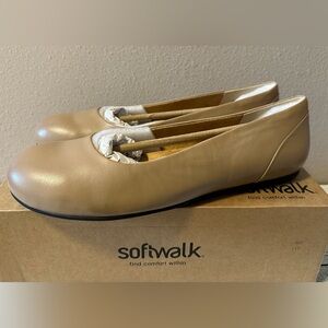 SoftWalk Sonoma Leather Ballet Flats - NIB